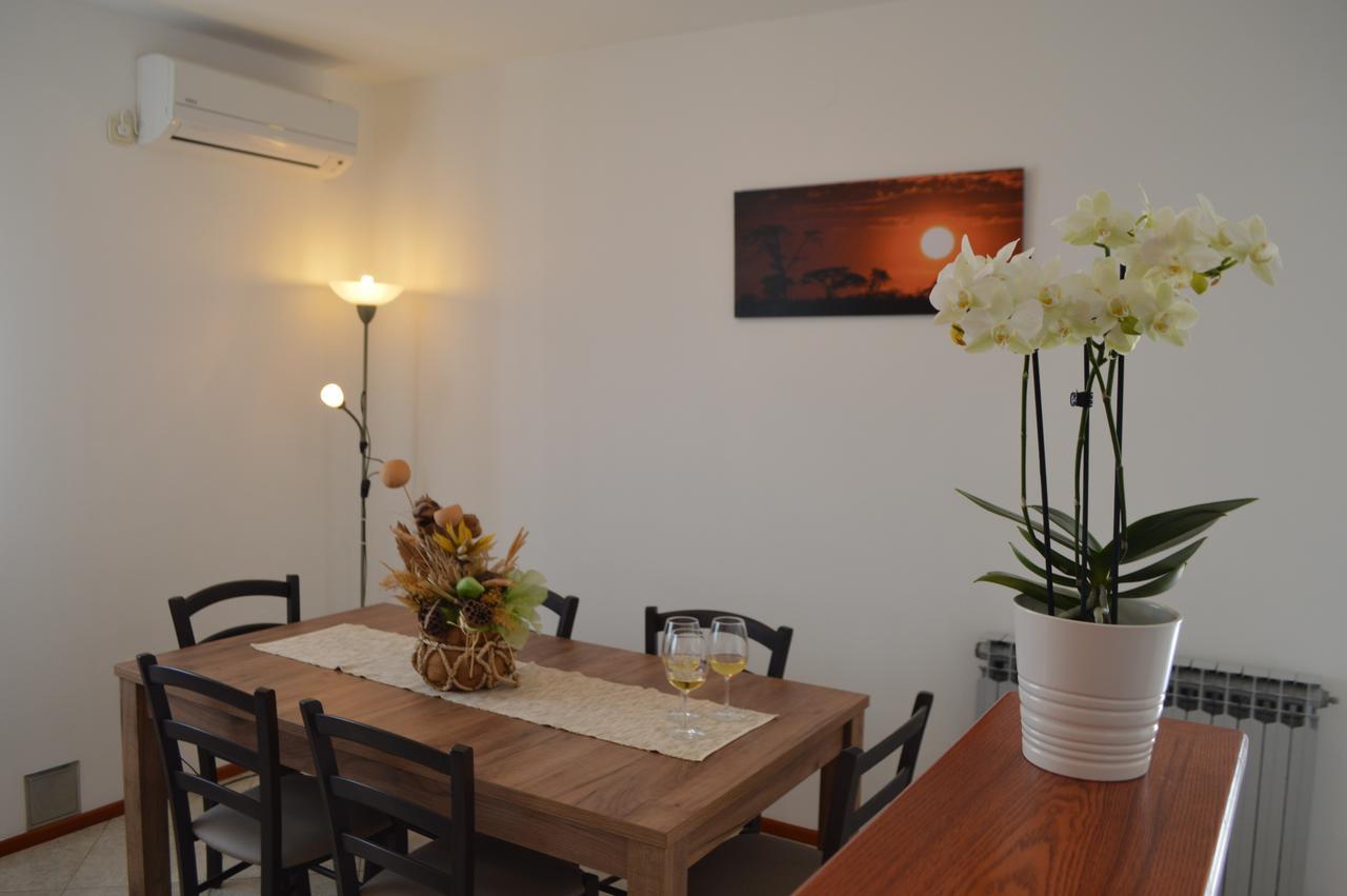 Apartment M&M Marasi Luaran gambar